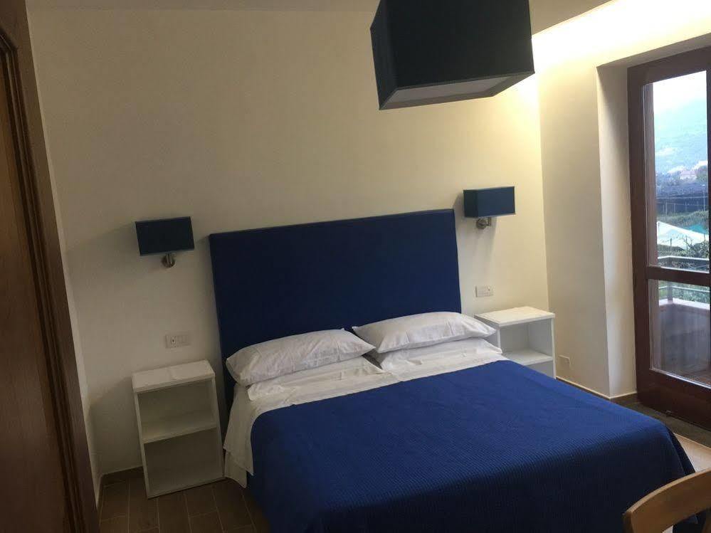 Bed and Breakfast Bed And Lemons Piano di Sorrento Exterior foto